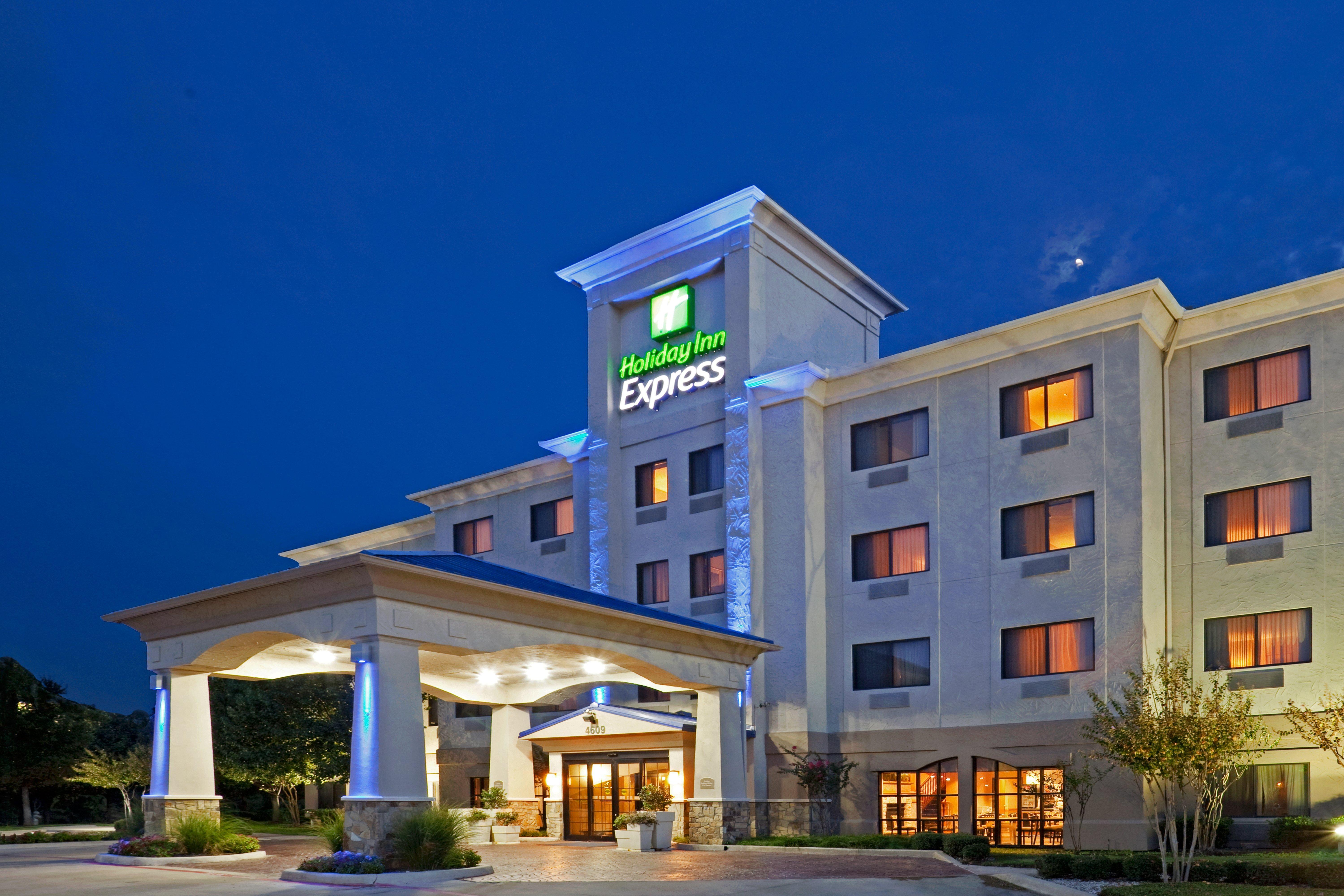 Holiday Inn Express Hotel And Suites Fort Worth/I-20 Exterior foto