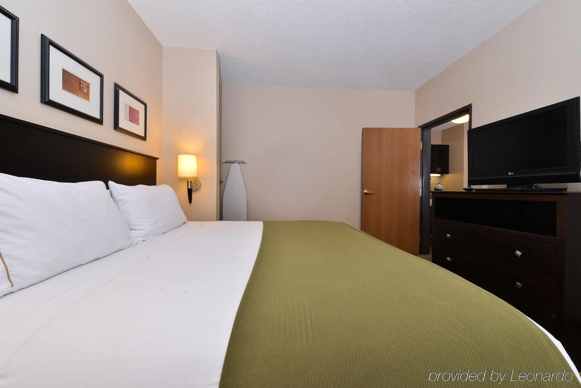 Holiday Inn Express Hotel And Suites Fort Worth/I-20 Exterior foto
